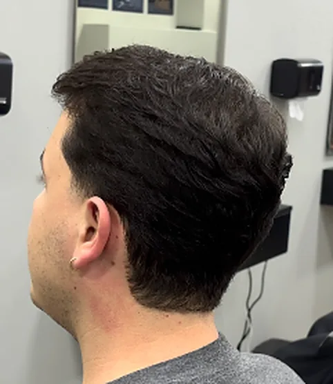 Nuca com corte texturizado e acabamento limpo